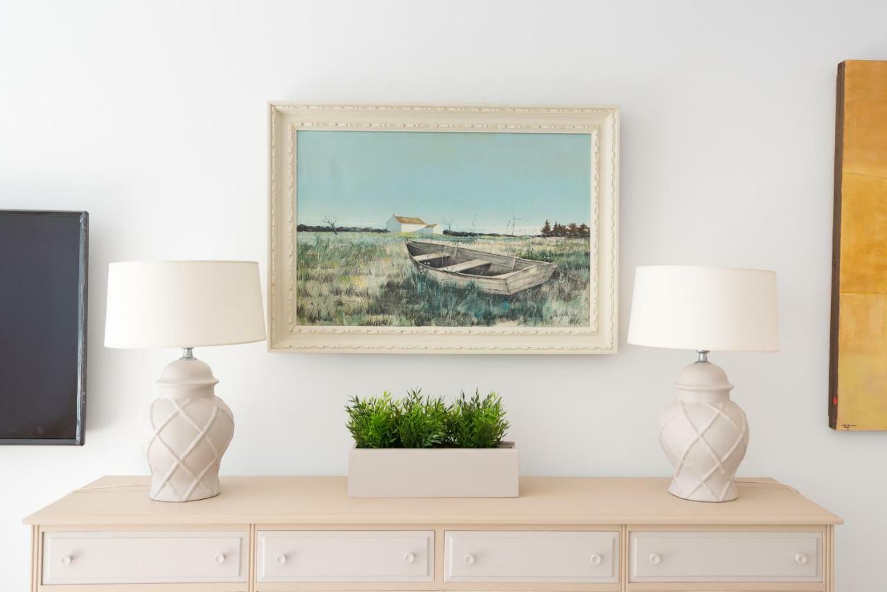 Tgh/ Marbella Beachfront And Center Luaran gambar