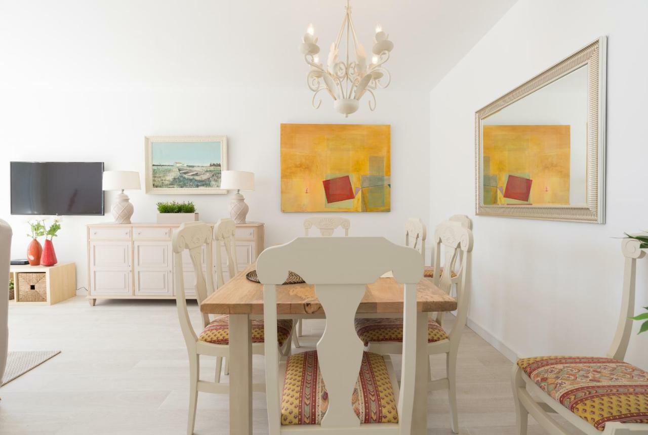 Tgh/ Marbella Beachfront And Center Luaran gambar