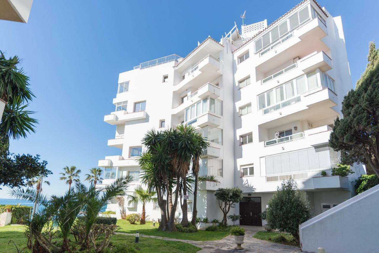 Tgh/ Marbella Beachfront And Center Luaran gambar